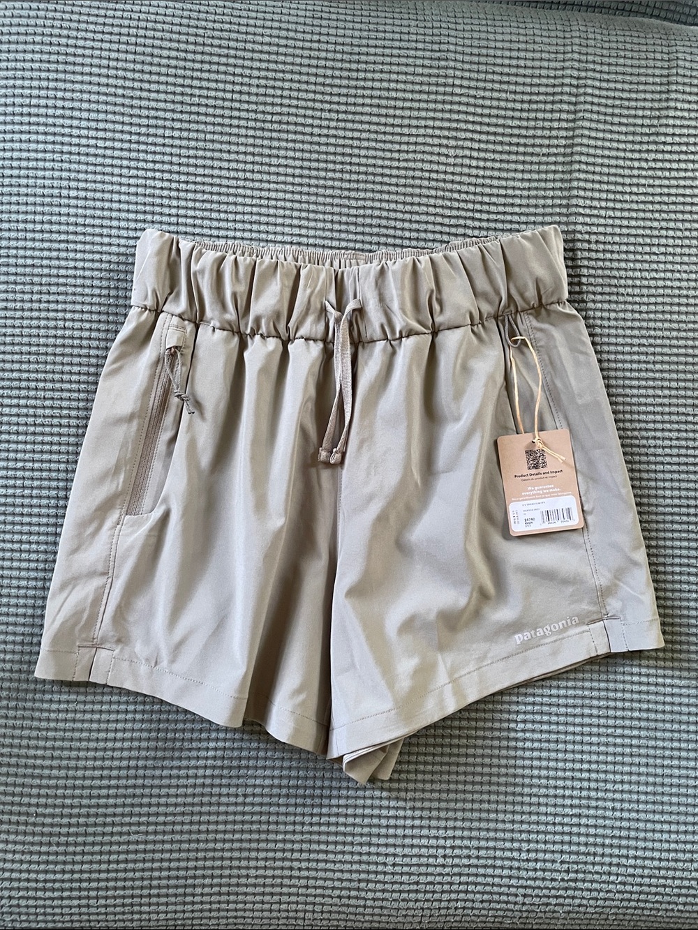 NWT Patagonia Women's Terrebonne Shorts